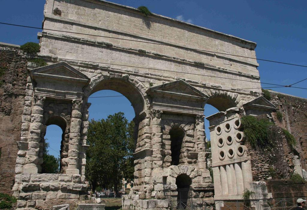 Suite Maggiore Rome Bagian luar foto